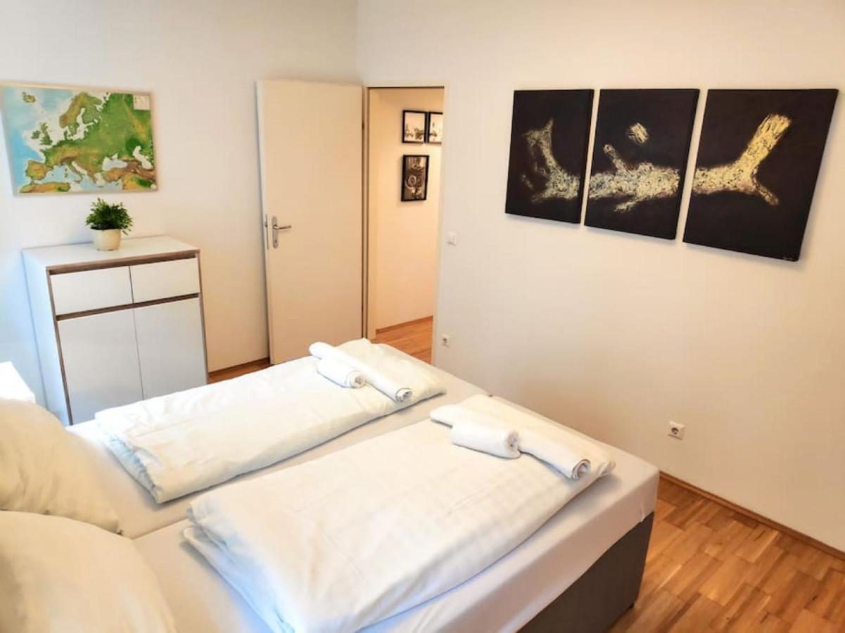 Nd Exquisites Wundervolles Ruhiges Terrassenapartment Mit Garage Viena Exterior foto