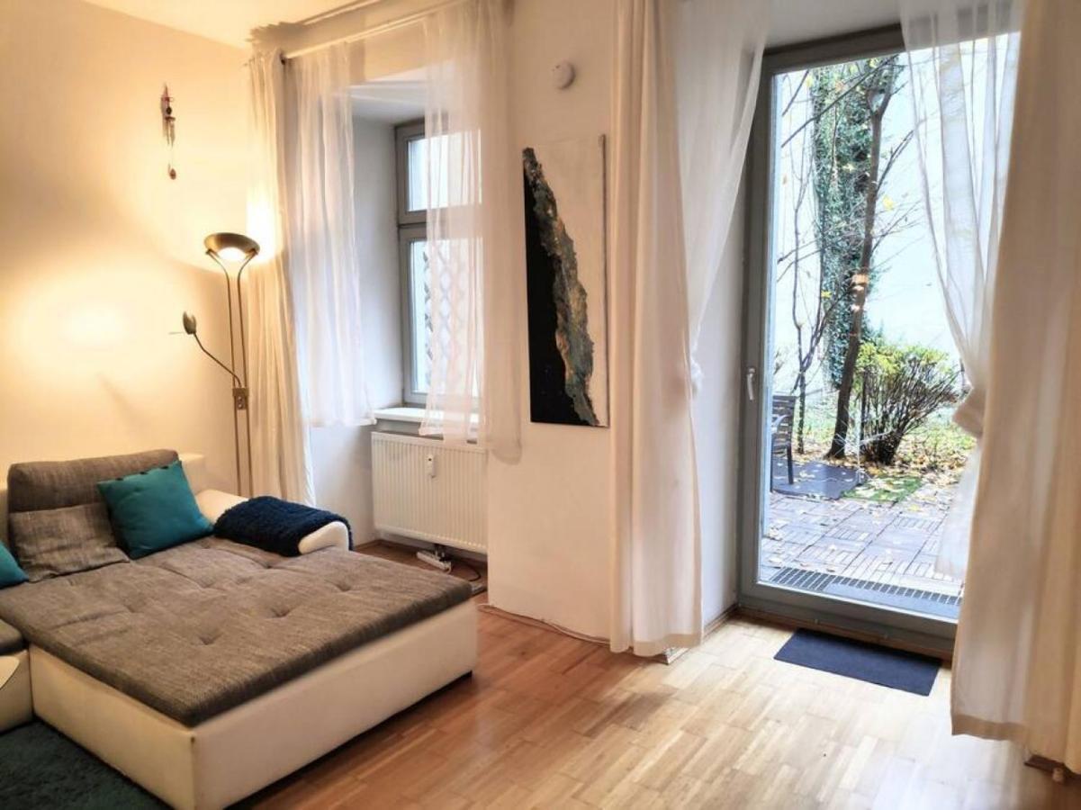 Nd Exquisites Wundervolles Ruhiges Terrassenapartment Mit Garage Viena Exterior foto