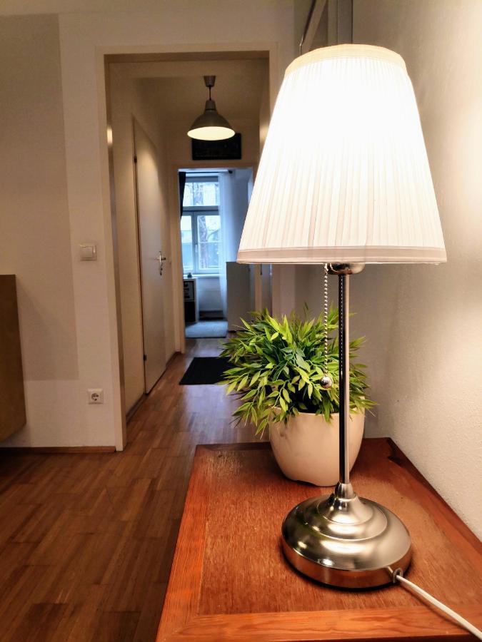 Nd Exquisites Wundervolles Ruhiges Terrassenapartment Mit Garage Viena Exterior foto
